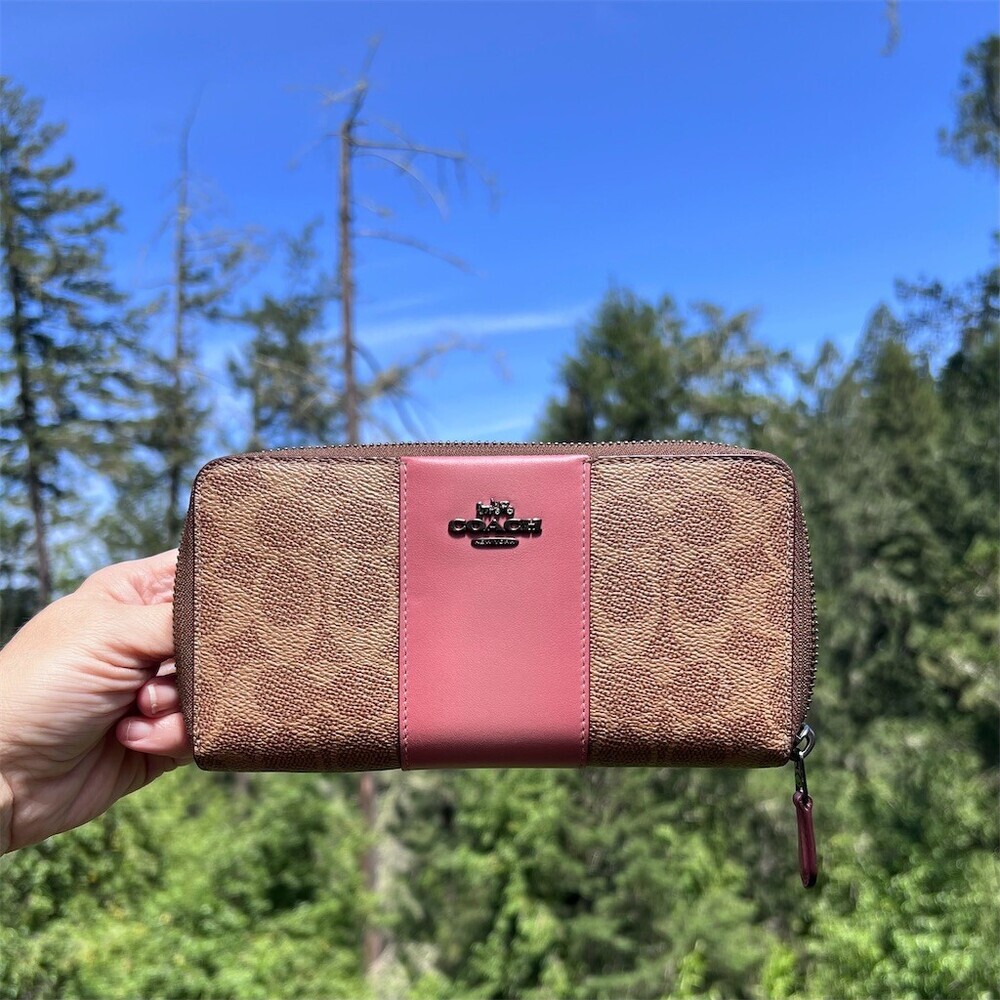 COACH Long Zip-Around Wallet Tan/Pink Signature Canvas & Leather w Gold Hardware